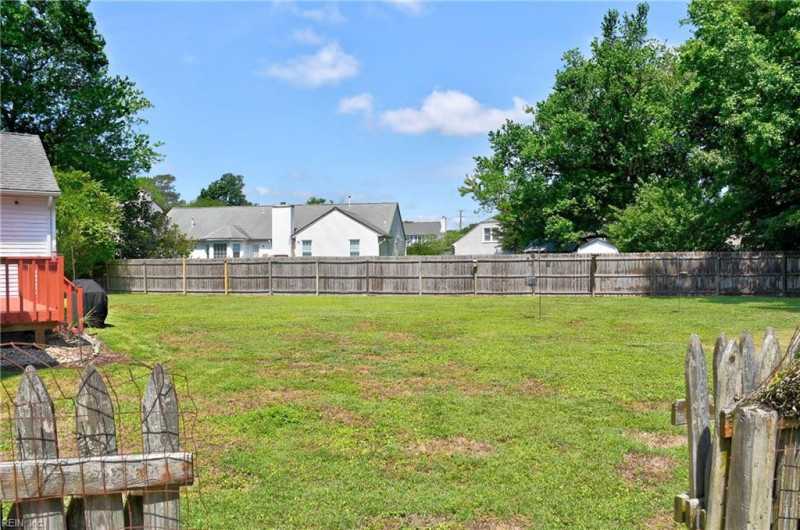 Photo 40 of 44 residential for sale in Virginia Beach virginia