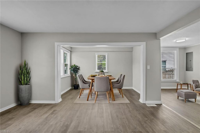 Photo 10 of 47 residential for sale in Norfolk virginia