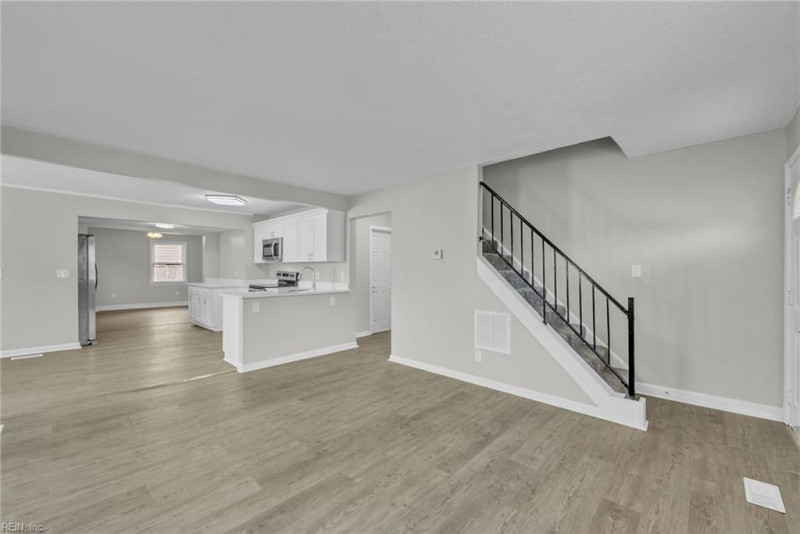 Photo 11 of 47 residential for sale in Norfolk virginia