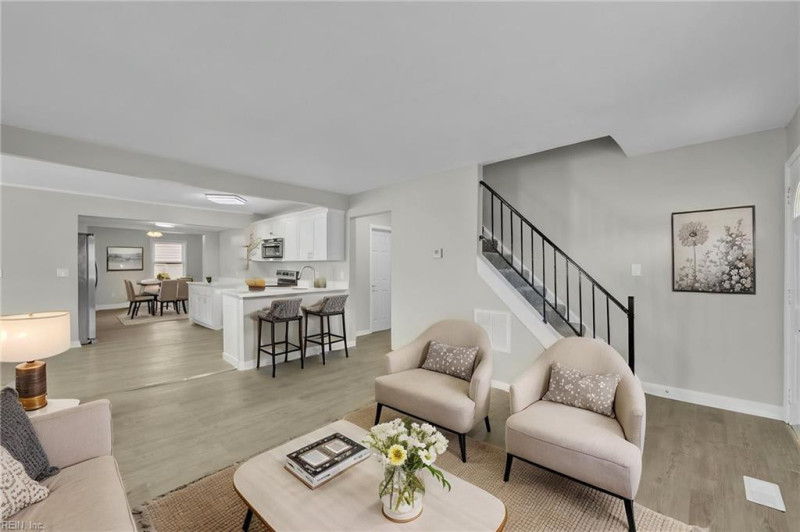 Photo 12 of 47 residential for sale in Norfolk virginia