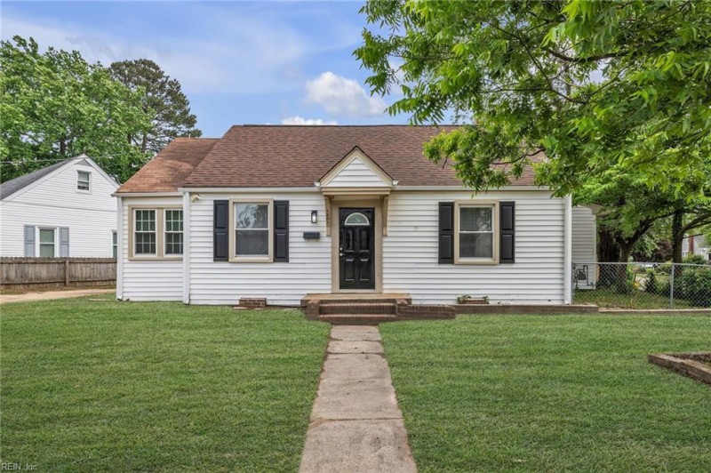 Photo 2 of 47 residential for sale in Norfolk virginia