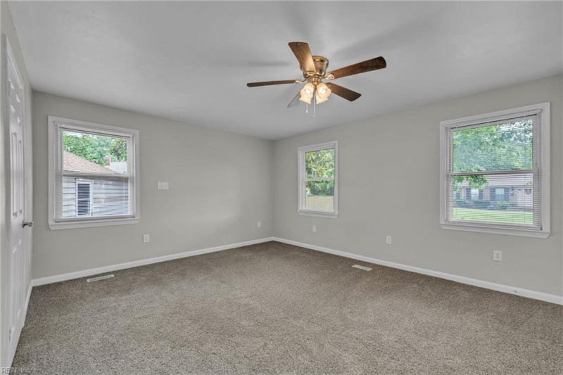 Photo 22 of 47 residential for sale in Norfolk virginia