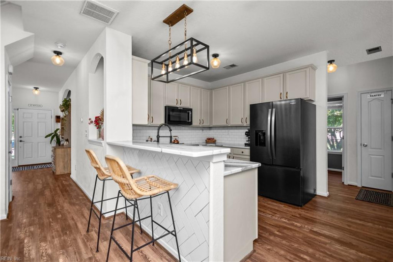 Photo 12 of 44 residential for sale in Suffolk virginia
