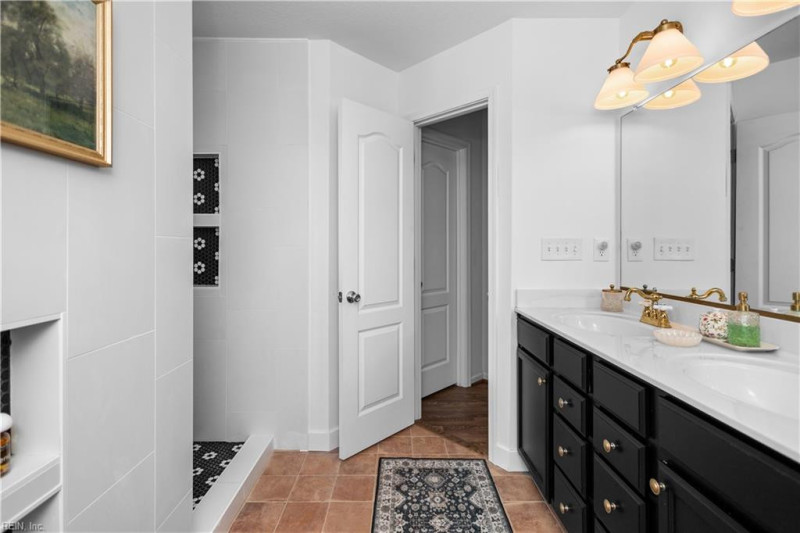 Photo 26 of 44 residential for sale in Suffolk virginia