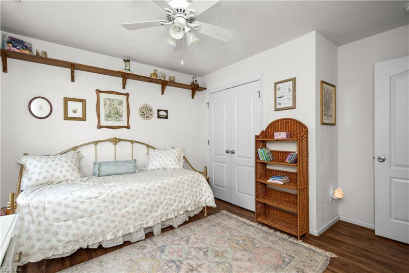 Photo 32 of 44 residential for sale in Suffolk virginia
