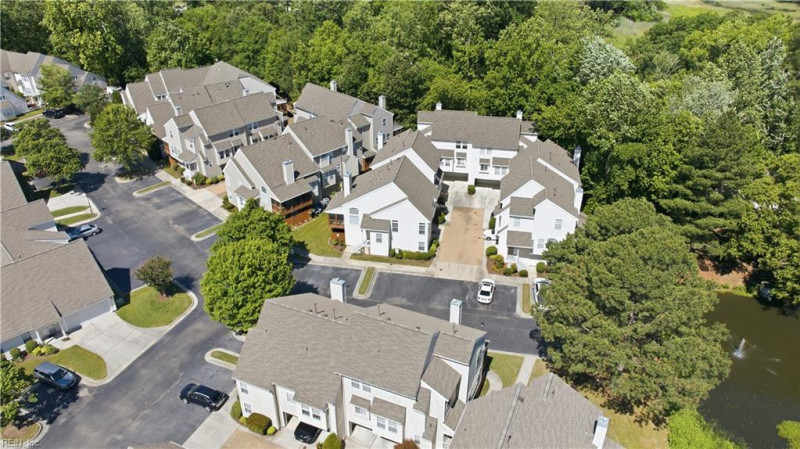 Photo 25 of 27 residential for sale in Suffolk virginia