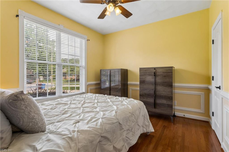Photo 24 of 50 residential for sale in Chesapeake virginia
