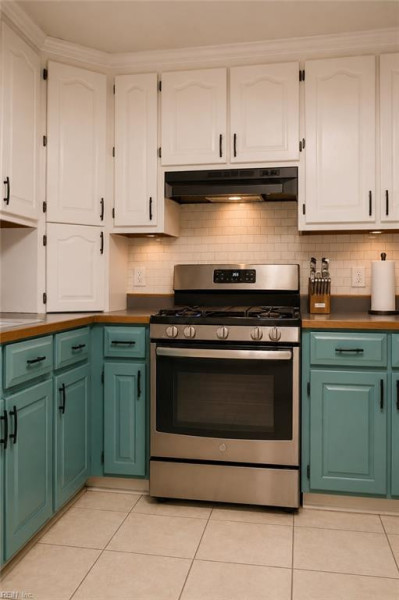 Photo 12 of 40 residential for sale in Chesapeake virginia
