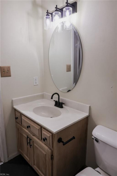 Photo 26 of 40 residential for sale in Chesapeake virginia