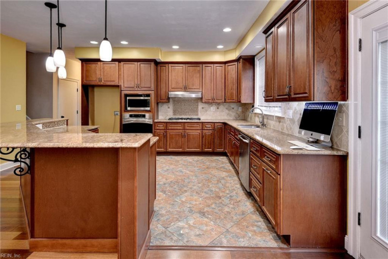 Photo 21 of 50 residential for sale in Suffolk virginia