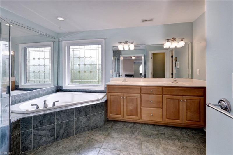Photo 44 of 50 residential for sale in Suffolk virginia