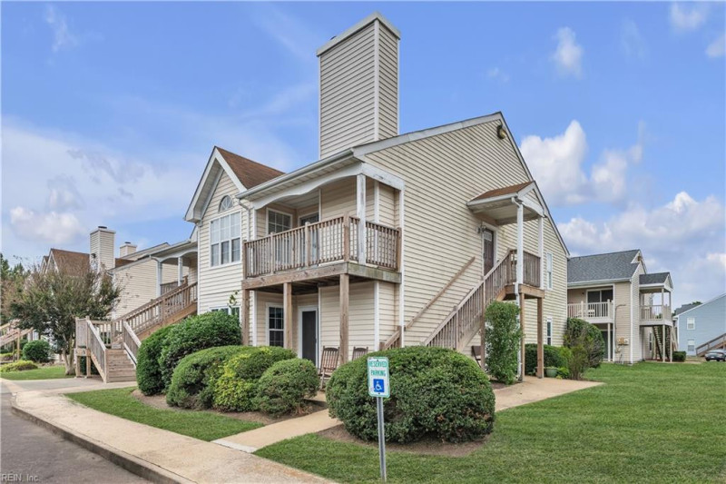 Photo 3 of 30 residential for sale in Virginia Beach virginia Photo 3 of 30 residential for sale in Virginia Beach virginia
