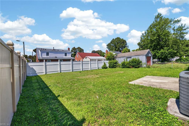 Photo 27 of 29 residential for sale in Norfolk virginia Photo 27 of 29 residential for sale in Norfolk virginia