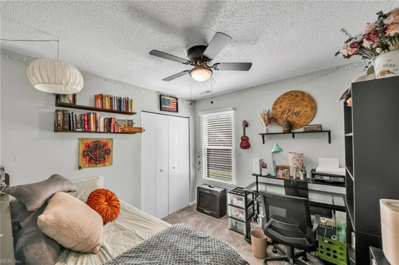 Photo 18 of 22 residential for sale in Virginia Beach virginia