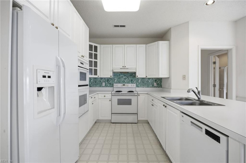 Photo 8 of 40 residential for sale in Virginia Beach virginia Photo 8 of 40 residential for sale in Virginia Beach virginia