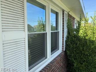 Photo 14 of 21 residential for sale in Portsmouth virginia