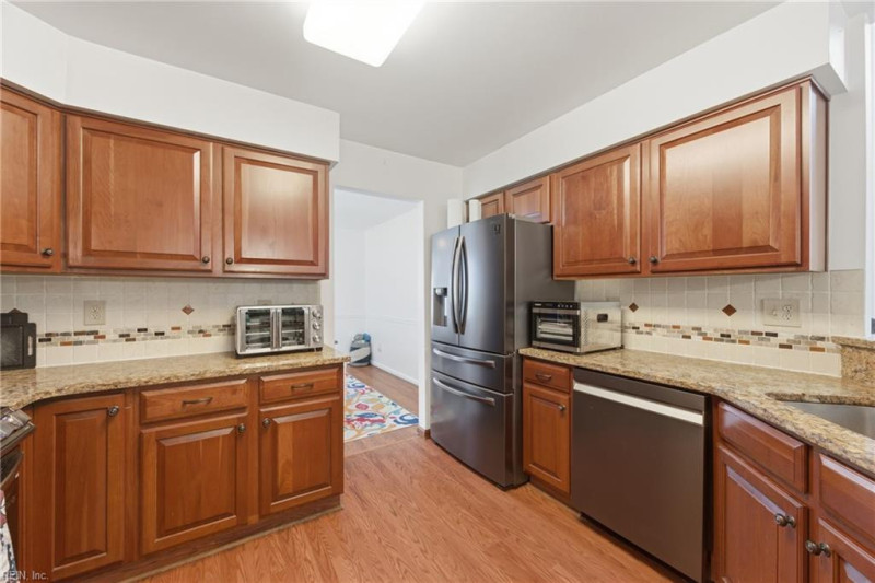Photo 12 of 26 residential for sale in Newport News virginia