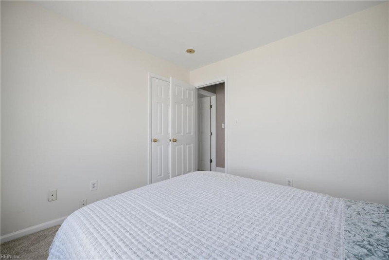 Photo 22 of 47 residential for sale in Suffolk virginia
