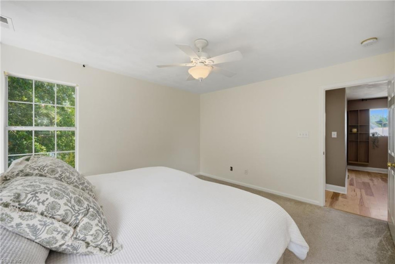 Photo 26 of 47 residential for sale in Suffolk virginia