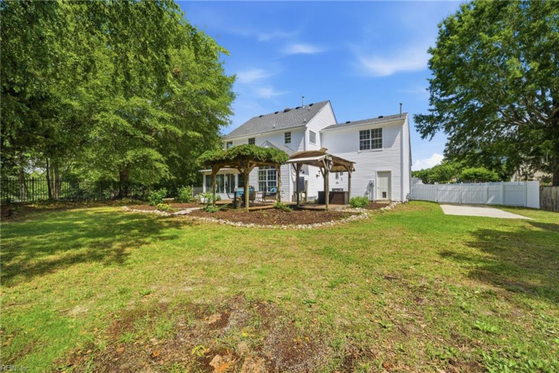 Photo 40 of 47 residential for sale in Suffolk virginia