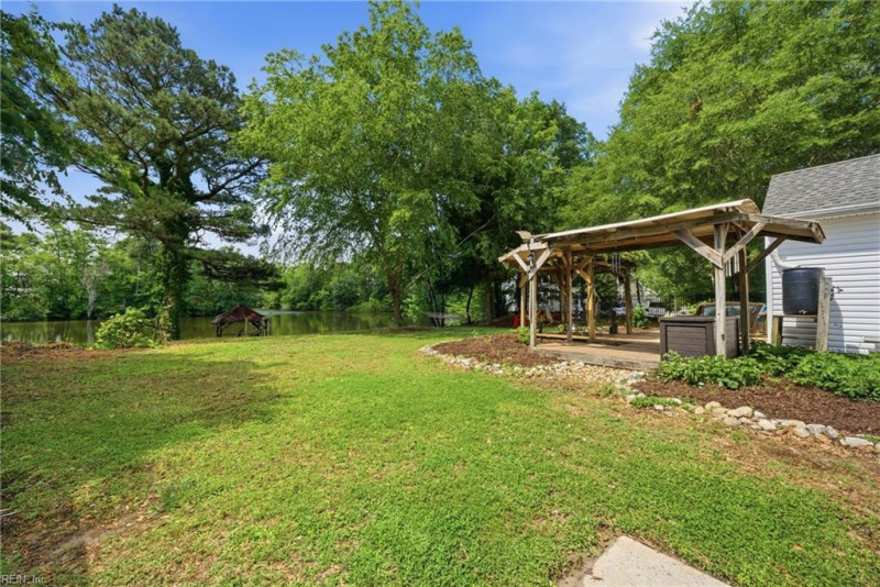 Photo 41 of 47 residential for sale in Suffolk virginia