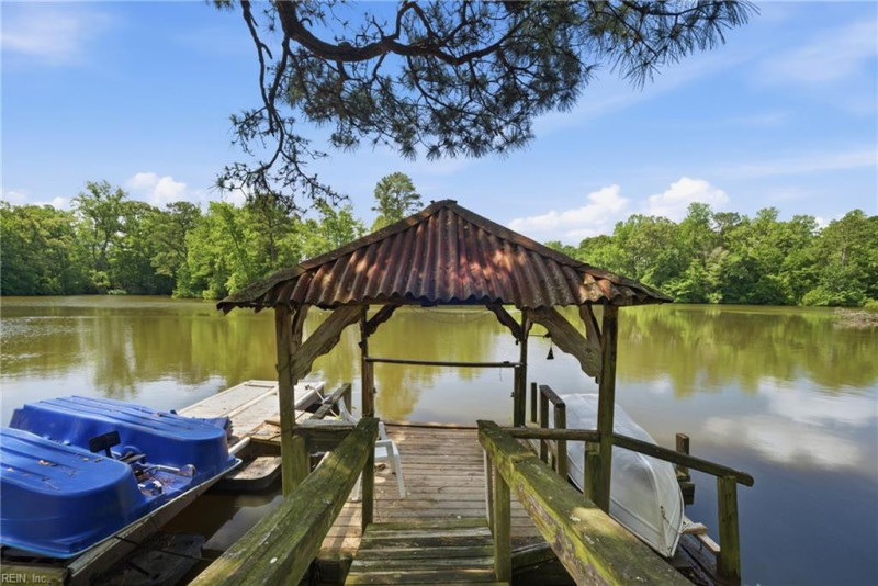 Photo 42 of 47 residential for sale in Suffolk virginia