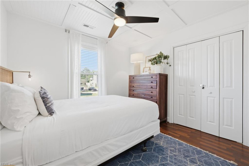 Photo 21 of 50 residential for sale in Norfolk virginia