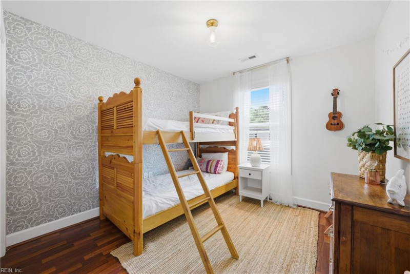Photo 23 of 50 residential for sale in Norfolk virginia