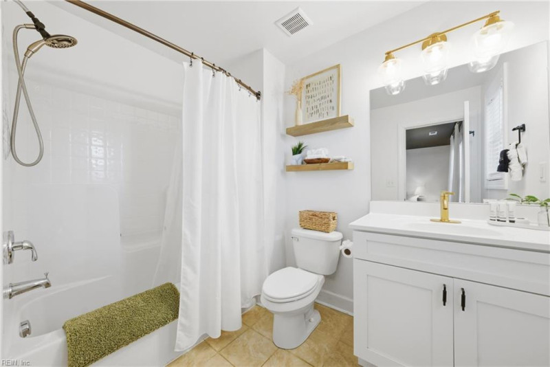 Photo 28 of 50 residential for sale in Norfolk virginia