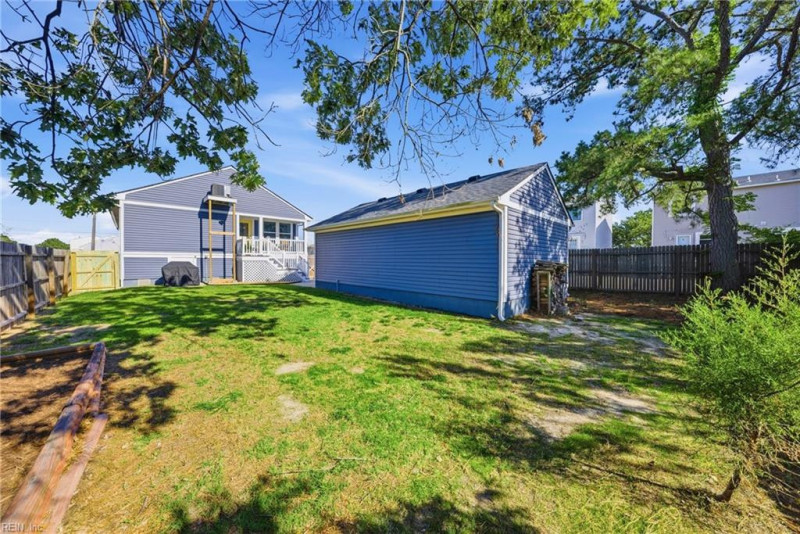 Photo 32 of 50 residential for sale in Norfolk virginia