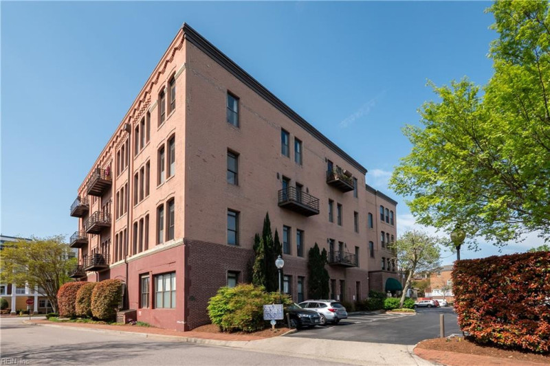 Photo 18 of 22 residential for sale in Norfolk virginia