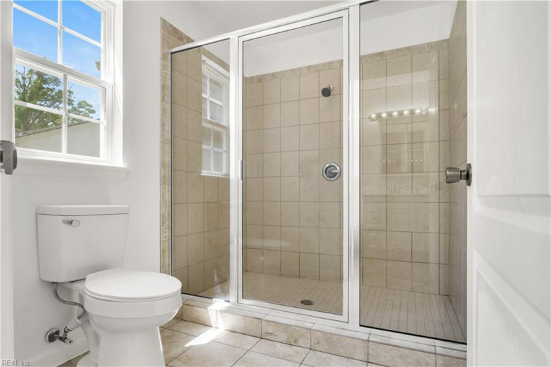 Photo 12 of 50 residential for sale in Hampton virginia