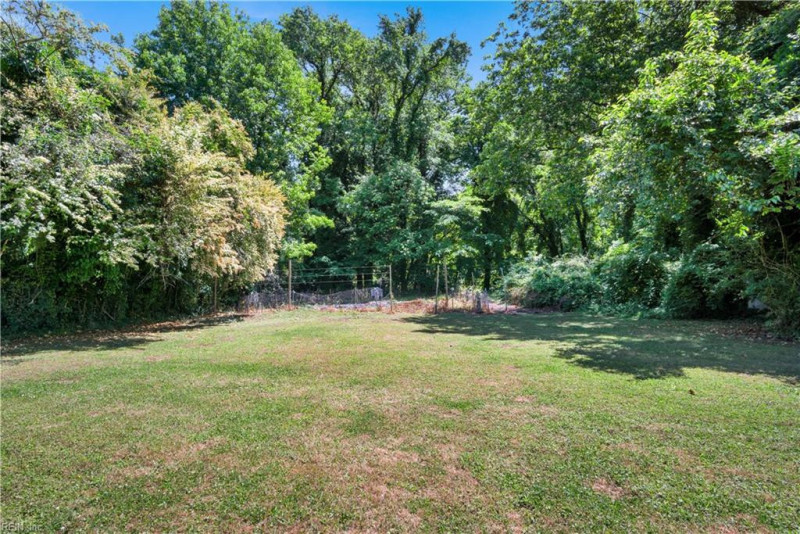 Photo 31 of 50 residential for sale in Hampton virginia