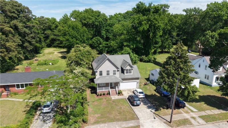 Photo 34 of 50 residential for sale in Hampton virginia