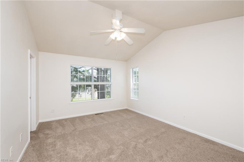 Photo 16 of 40 residential for sale in Virginia Beach virginia