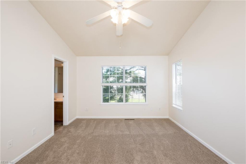 Photo 17 of 40 residential for sale in Virginia Beach virginia