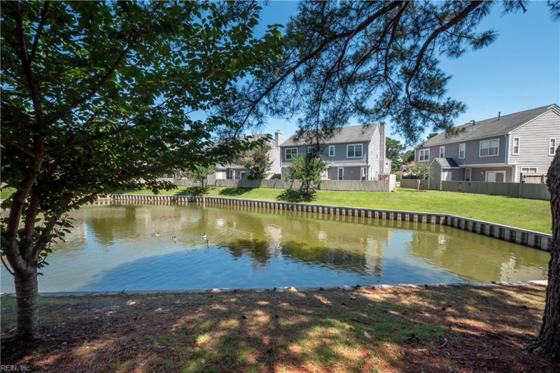 Photo 2 of 40 residential for sale in Virginia Beach virginia