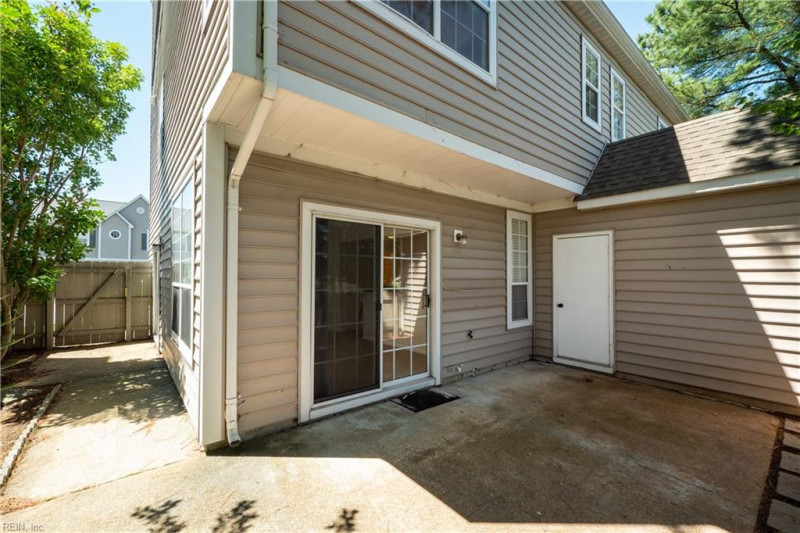 Photo 31 of 40 residential for sale in Virginia Beach virginia
