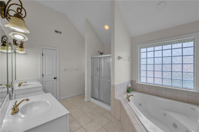 Photo 29 of 39 residential for sale in Chesapeake virginia