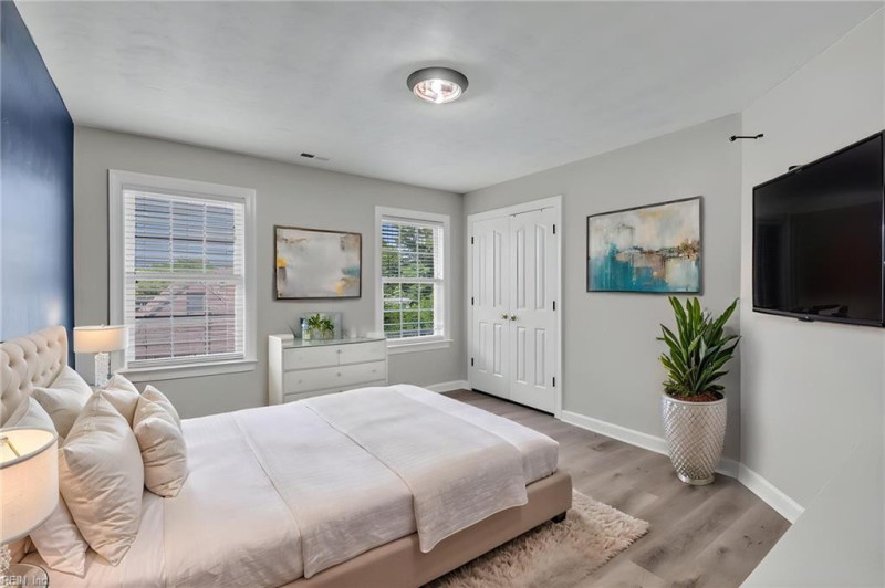 Photo 35 of 39 residential for sale in Chesapeake virginia