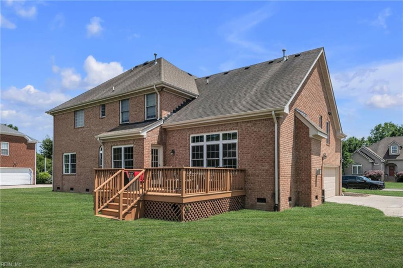 Photo 7 of 39 residential for sale in Chesapeake virginia