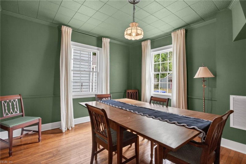 Photo 22 of 40 residential for sale in Newport News virginia