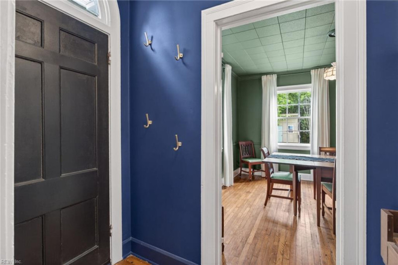 Photo 24 of 40 residential for sale in Newport News virginia
