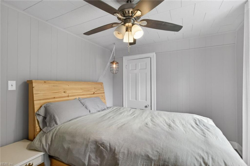 Photo 30 of 40 residential for sale in Newport News virginia