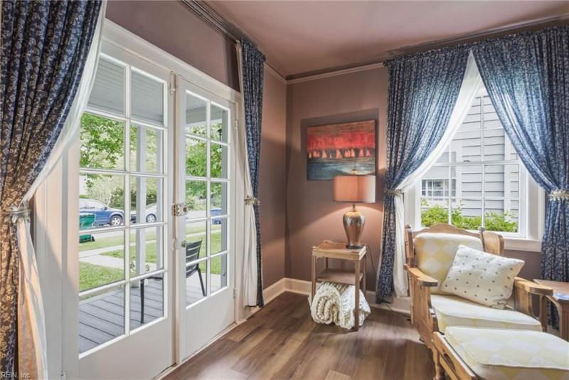 Photo 8 of 40 residential for sale in Newport News virginia