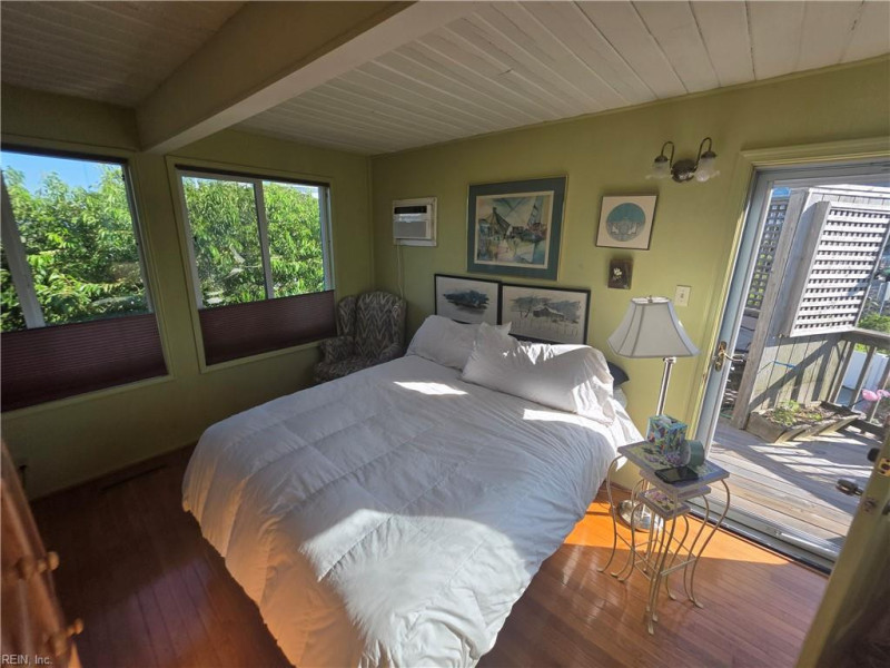 Photo 20 of 40 residential for sale in Virginia Beach virginia