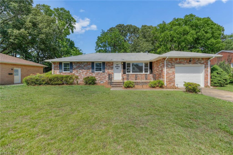 Photo 1 of 29 residential for sale in Chesapeake virginia Photo 1 of 29 residential for sale in Chesapeake virginia