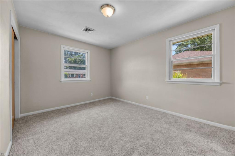 Photo 13 of 29 residential for sale in Chesapeake virginia Photo 13 of 29 residential for sale in Chesapeake virginia