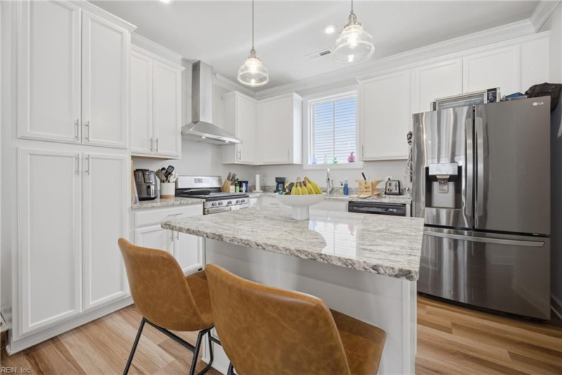 Photo 11 of 50 residential for sale in Virginia Beach virginia