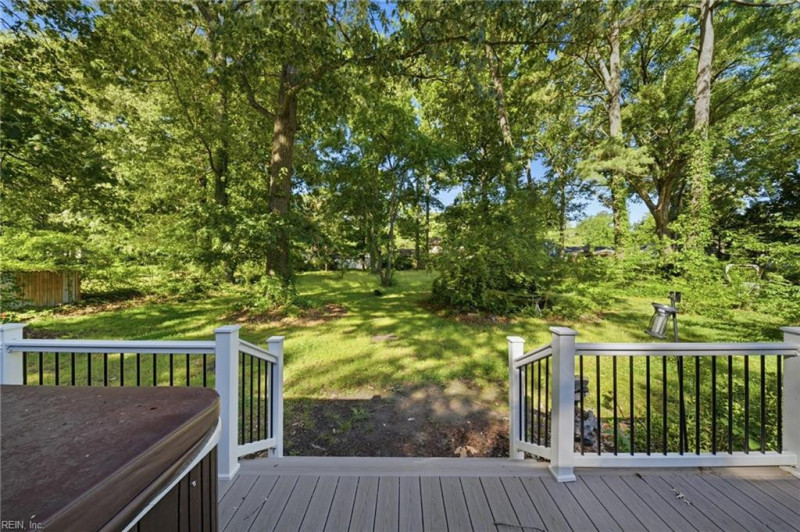 Photo 17 of 23 residential for sale in Virginia Beach virginia